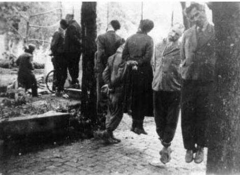 Казненные евреи. Южная Венгрия, 1942 г.