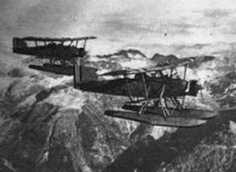 Самолёты-разведчики Hover МF-11.