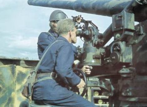 210-миллиметровое орудие М/42 береговой артиллерии. 1944 г.