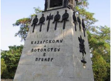 Памятник А. И. Казарскому в Севастополе