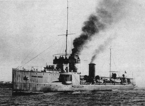 Эскадренный миноносец Лейтенант Зацаренный, бывший минный крейсер, в Севастополе. 1900-1910-е гг.