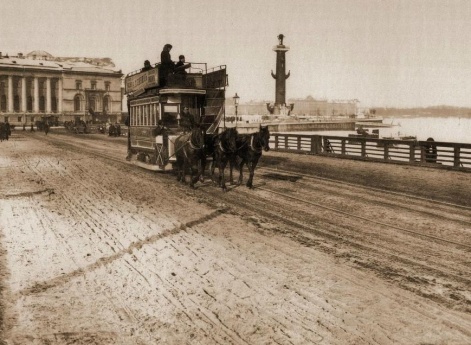 Конка на Дворцовом мосту