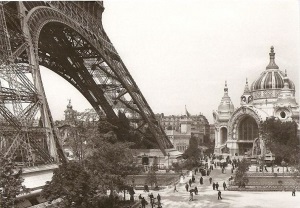 Основан «Пореволюционный клуб»