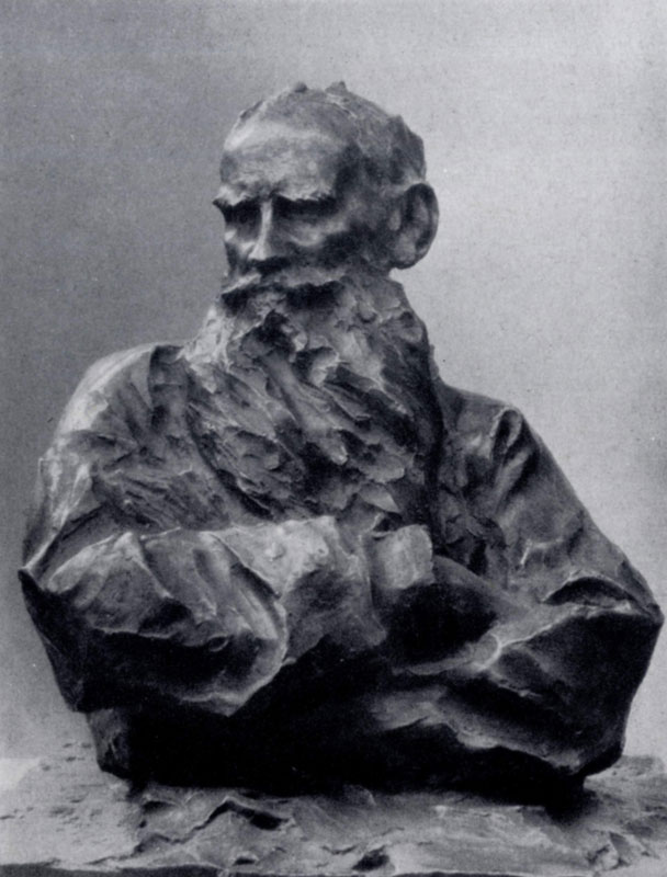 Лев Толстой позирует скульптору Паоло Трубецкому