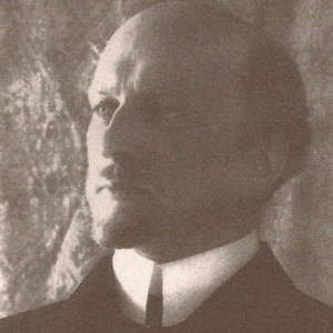 Слово было предоставлено временно гостящему в Праге проф. И. А. Ильину, выступление которого произвело очень большое впечатление