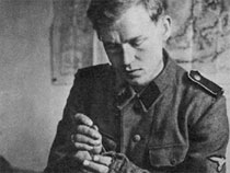 Протокол опроса военнопленного ефрейтора 2-го отделения, 2-го взвода, 4-й пулемётной роты батальона «Норвежского добровольческого легиона» Ентведта Киель.