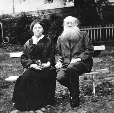 Кропоткин переезжает на новое место жительства - из Москвы в Дмитров